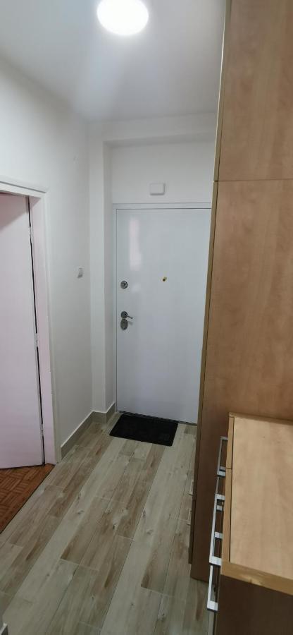 Stan Na Dan Predah Apartment Uzice Luaran gambar